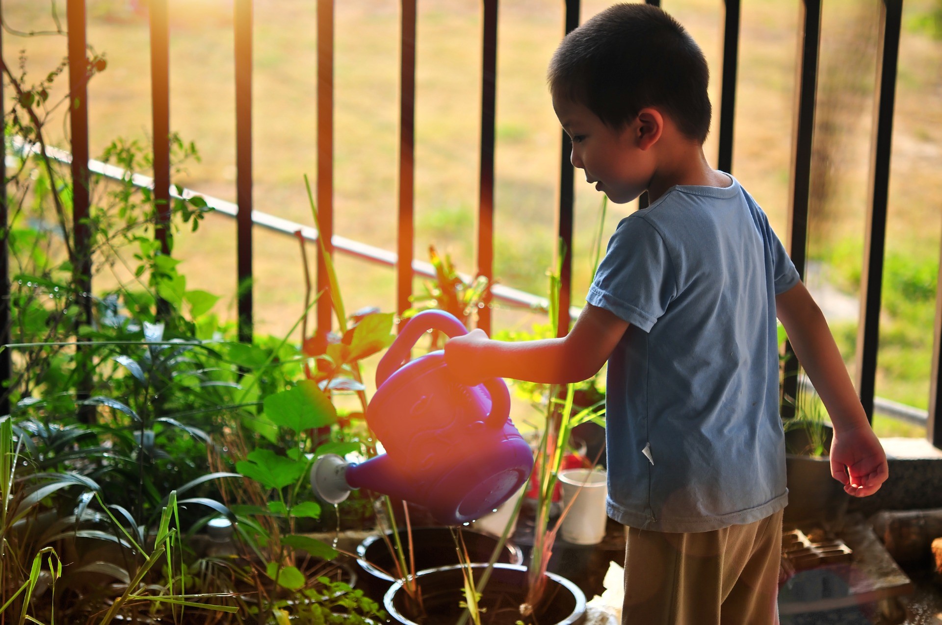 Yes, You Can Help Your Family Eat Healthy This Summer — Here’s How